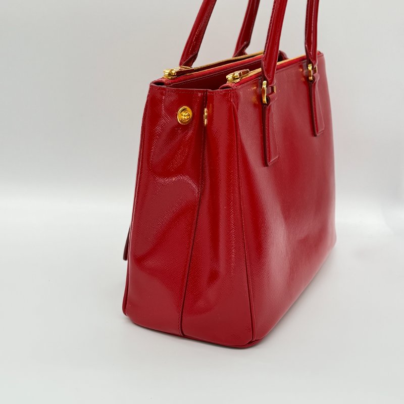 PRADA 普拉達 寶石紅 亮面 Saffiano Lux 牛皮 手提包 斜挎包 BN2732-11