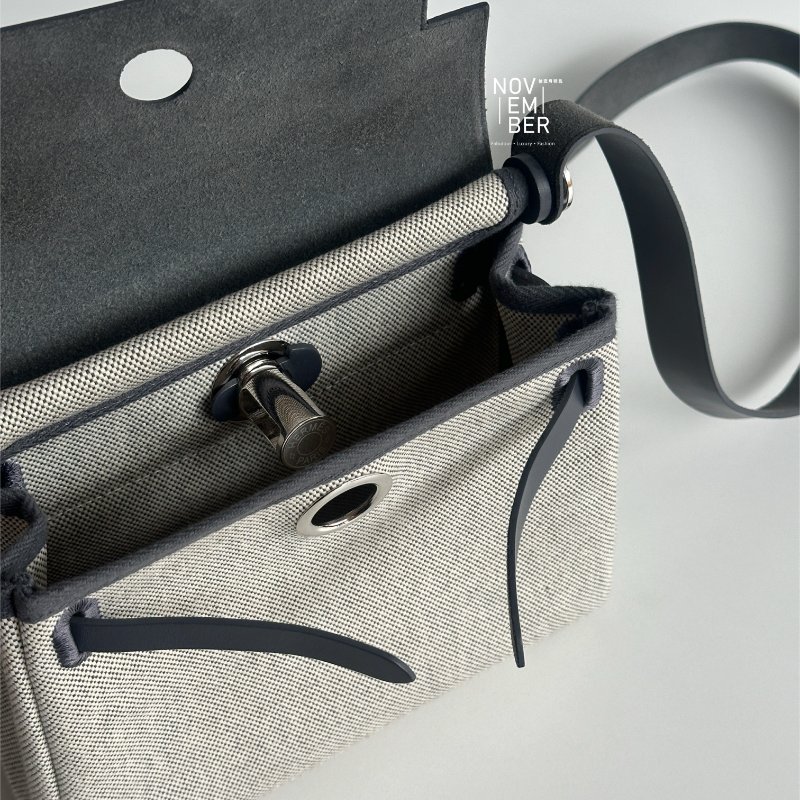閒置全新💖 全配有購證 Hermès 愛馬仕 Mini Herbag 石板灰銀釦 斜背包-2