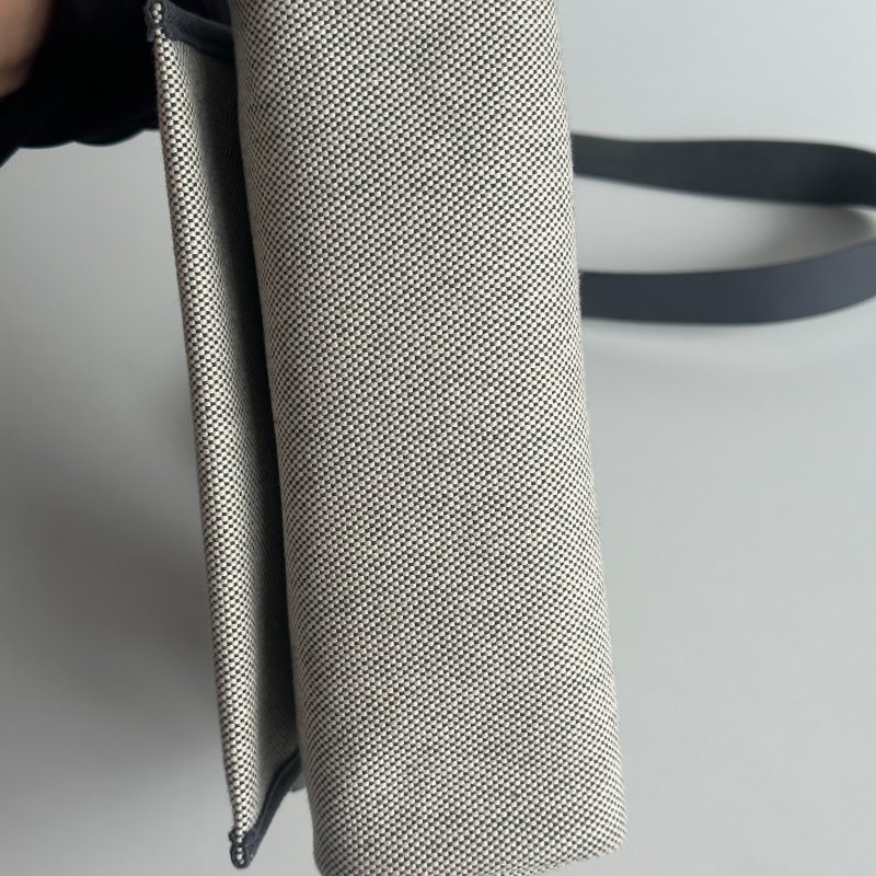 閒置全新💖 全配有購證 Hermès 愛馬仕 Mini Herbag 石板灰銀釦 斜背包-8