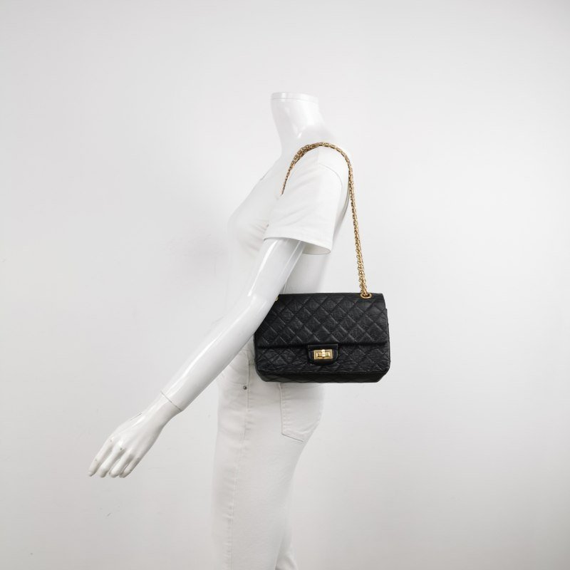 Chanel 2.55 Flag Bag 經典款 中號 油蠟皮 菱格 絎縫 長方形旋扣 單肩包-1