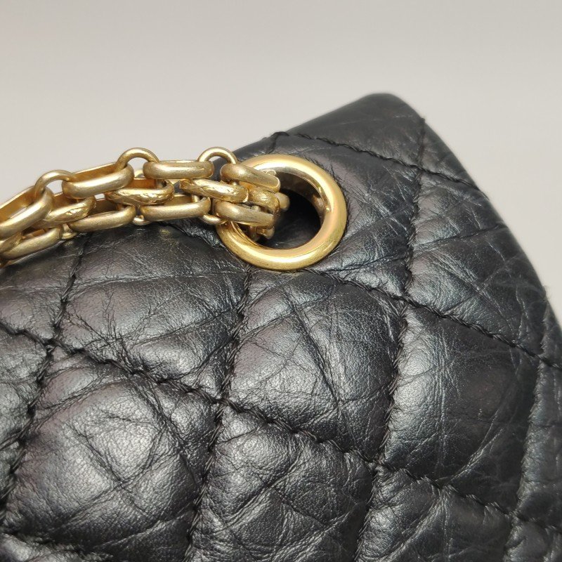 Chanel 2.55 Flag Bag 經典款 中號 油蠟皮 菱格 絎縫 長方形旋扣 單肩包-13