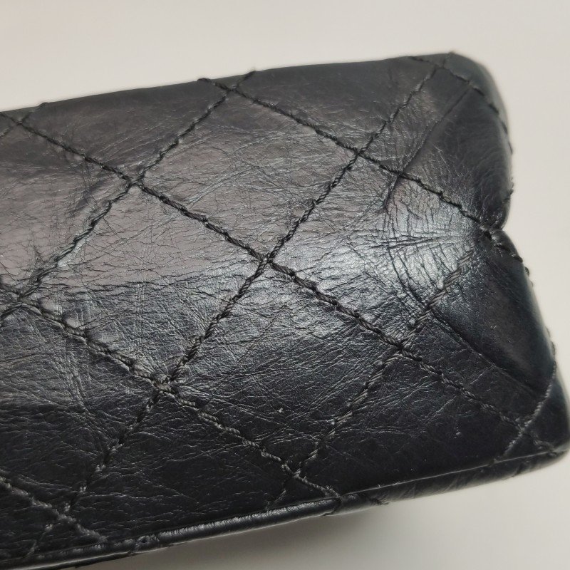Chanel 2.55 Flag Bag 經典款 中號 油蠟皮 菱格 絎縫 長方形旋扣 單肩包-22