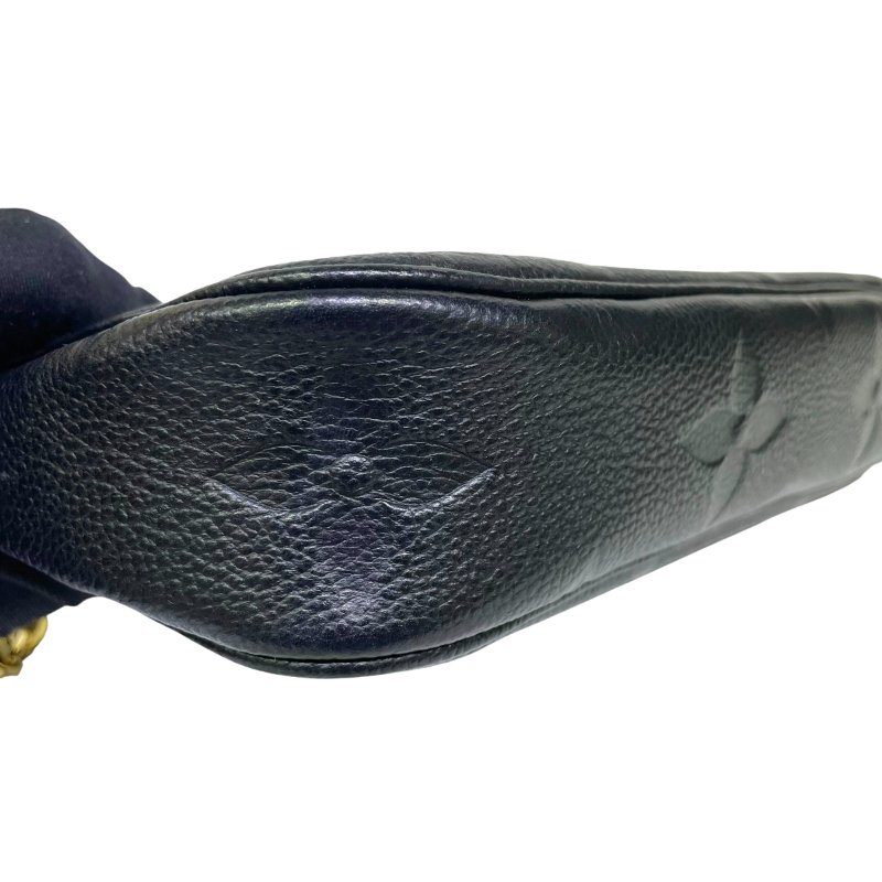 【美收精品】LOUIS VUITTON 黑色壓印單肩包 3-986【隔月月中將轉賣至 上架期限30天】-5