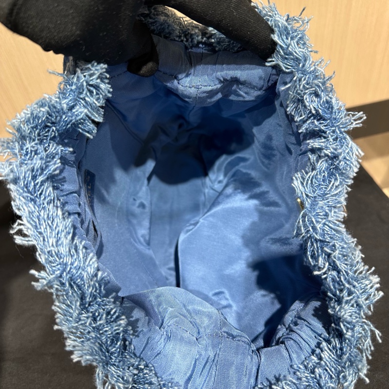 CHANEL香奈兒22P菱格皮穿鏈丹寧布水桶包藍色拼多色-12