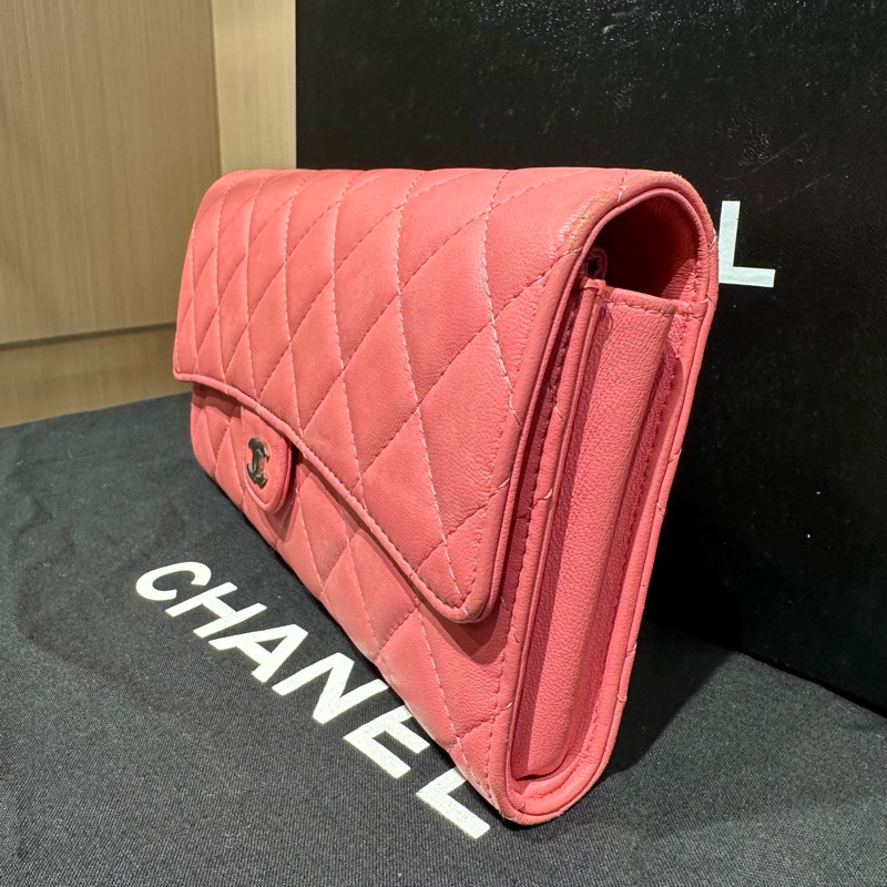 Chanel香奈兒經典款cf系列三折長款錢包粉色銀扣-3
