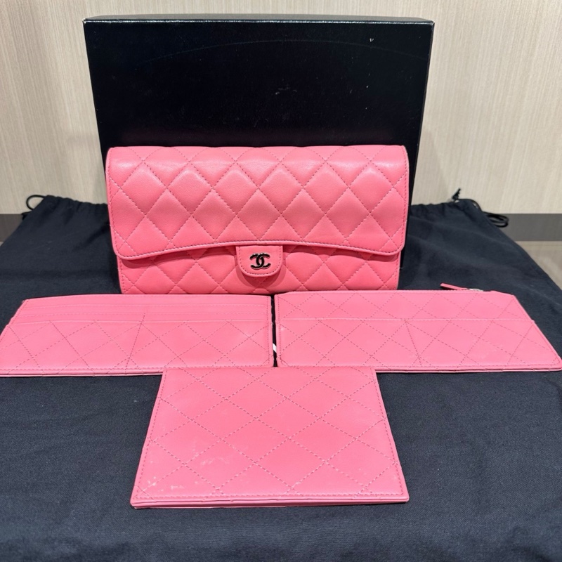 Chanel香奈兒經典款cf系列三折長款錢包粉色銀扣-17