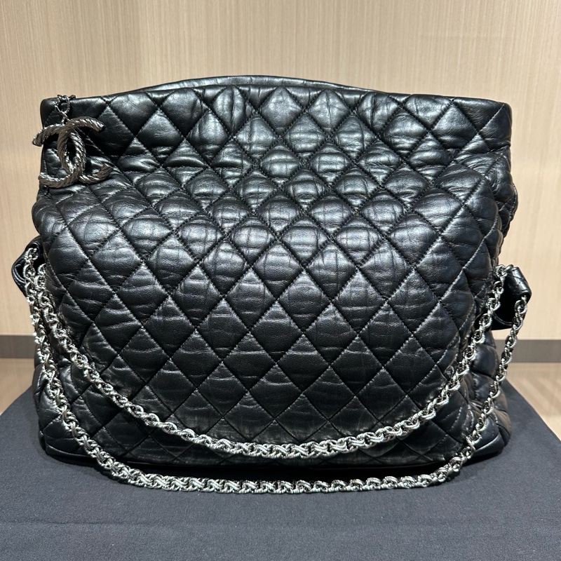 Chanel香奈兒黑色菱格紋鏈條包-15