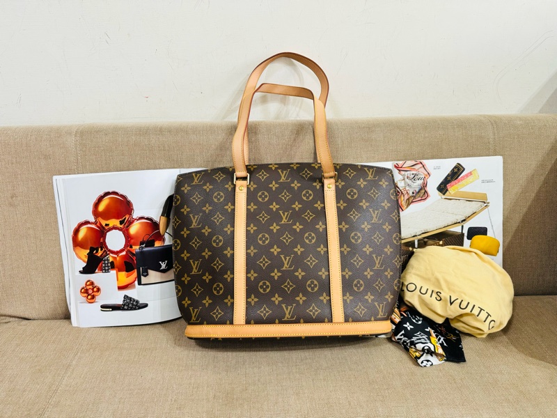 ✨售 二手真品 LV M51102經典老花Monogram Babylone 手提包 扇貝包 肩背包 購物包-0