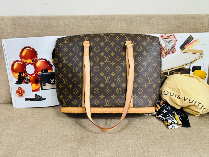 ✨售 二手真品 LV M51102經典老花Monogram Babylone 手提包 扇貝包 肩背包 購物包-1