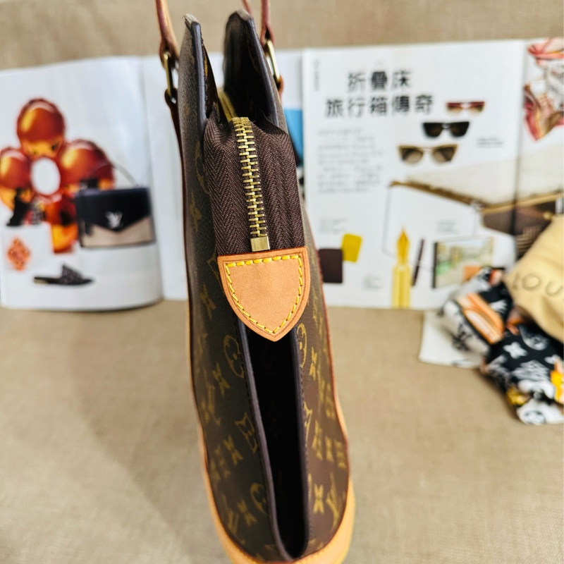 ✨售 二手真品 LV M51102經典老花Monogram Babylone 手提包 扇貝包 肩背包 購物包-14