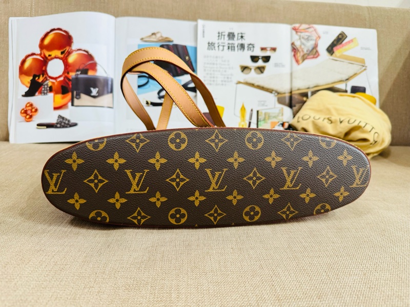 ✨售 二手真品 LV M51102經典老花Monogram Babylone 手提包 扇貝包 肩背包 購物包-17