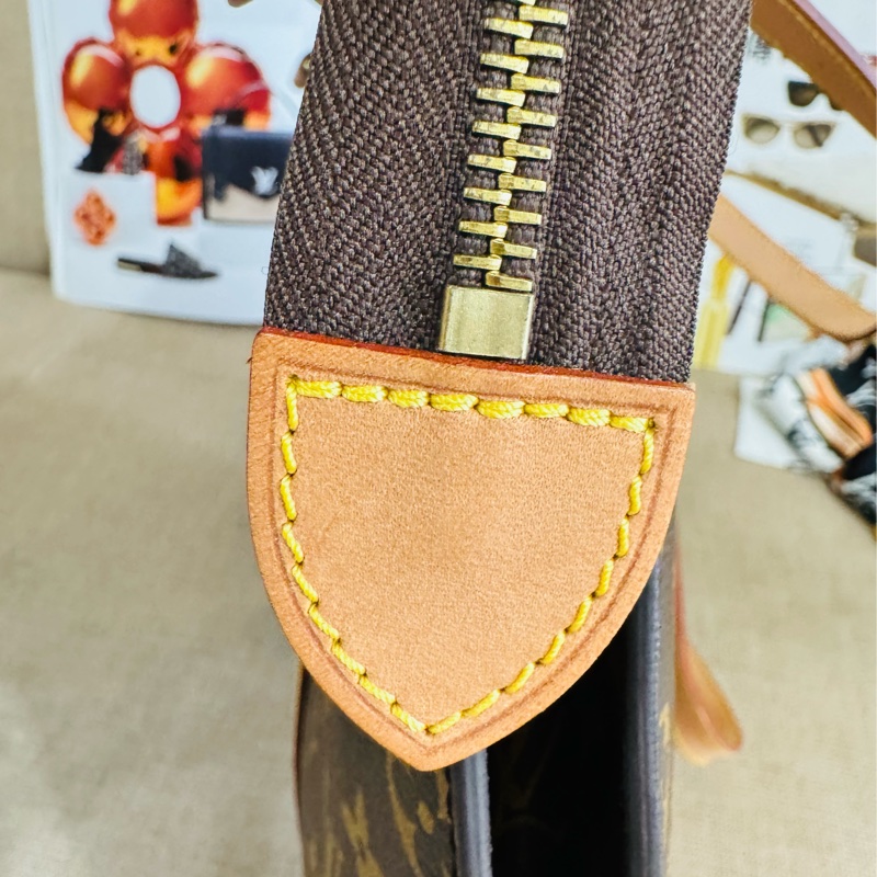✨售 二手真品 LV M51102經典老花Monogram Babylone 手提包 扇貝包 肩背包 購物包-20