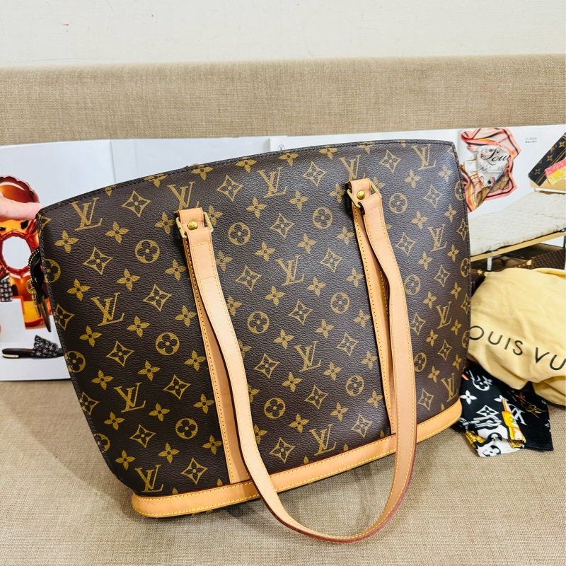 ✨售 二手真品 LV M51102經典老花Monogram Babylone 手提包 扇貝包 肩背包 購物包-37