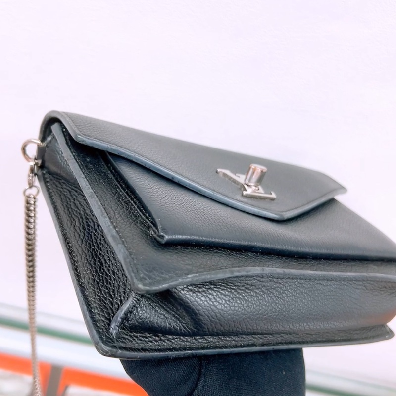 Lv mylockme pochette / 黑銀 woc-3