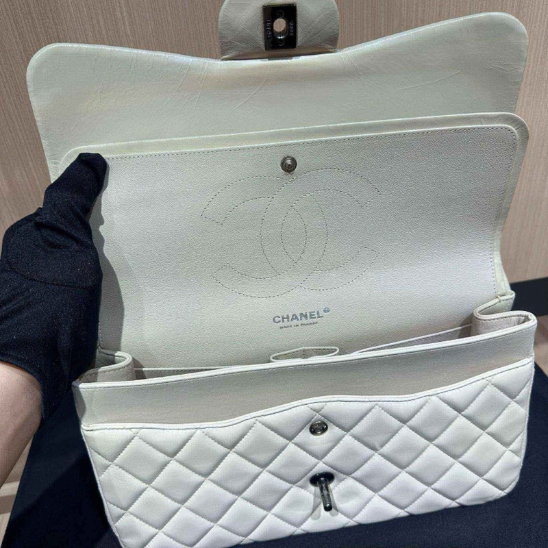 Chanel香奈兒Classic Flap CF 21K銀色金屬菱格白色-5
