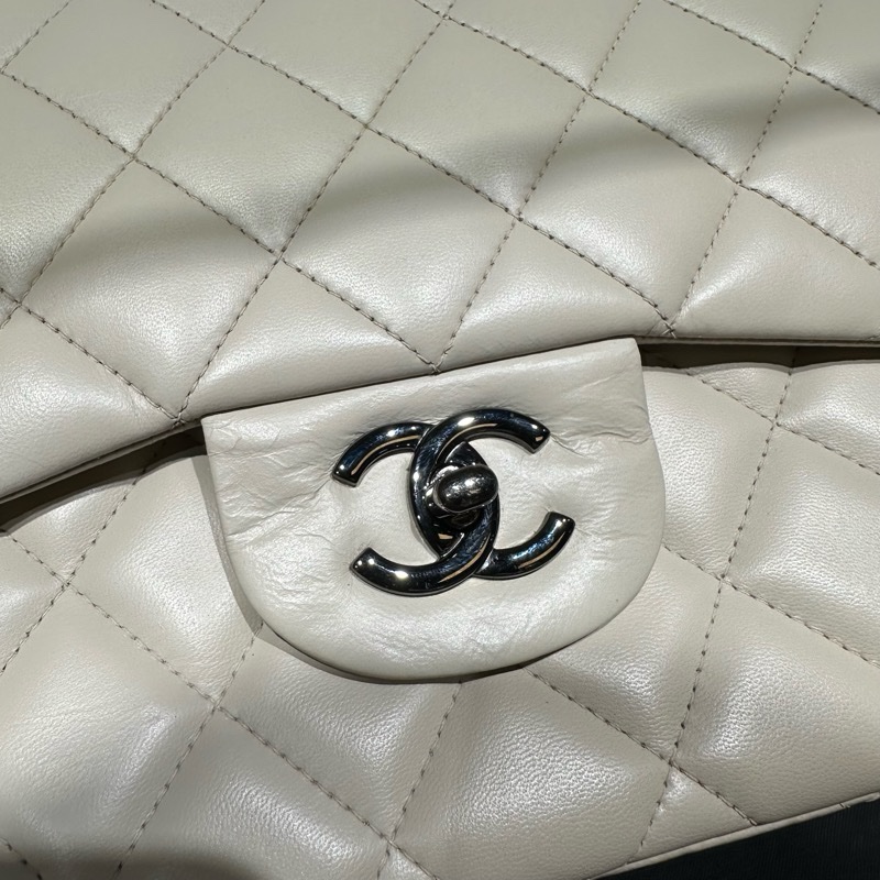 Chanel香奈兒Classic Flap CF 21K銀色金屬菱格白色-15