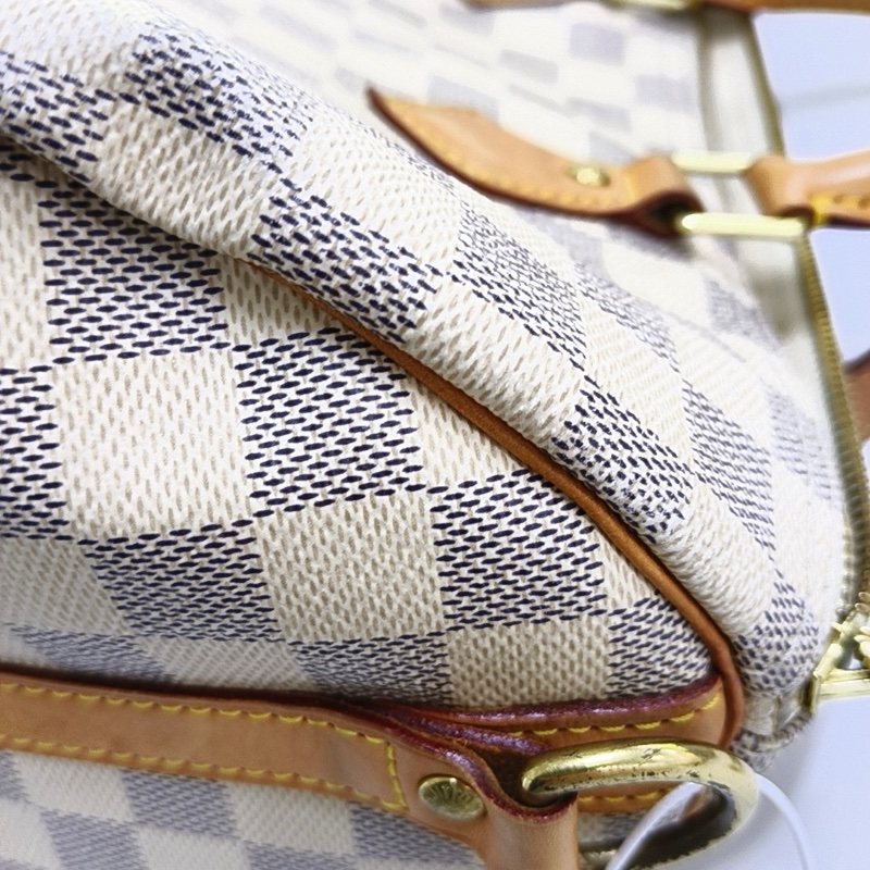 LV Speedy30 白棋盤格 枕頭包 手提包 肩背包-10