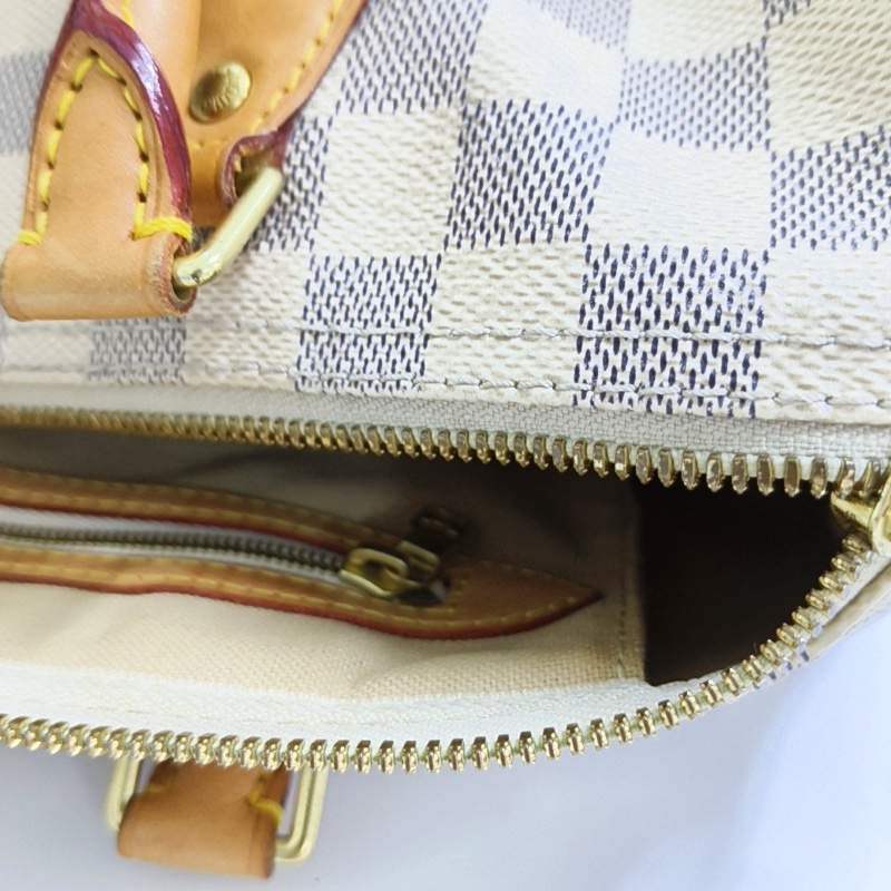 LV Speedy30 白棋盤格 枕頭包 手提包 肩背包-18