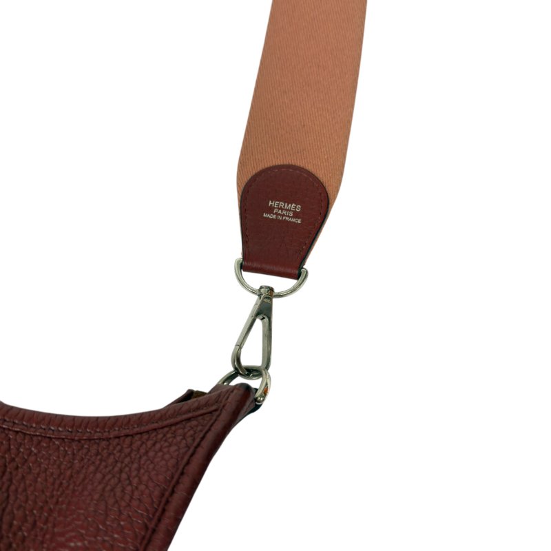 HERMES Evelyne 斜揹袋 框Q刻-12
