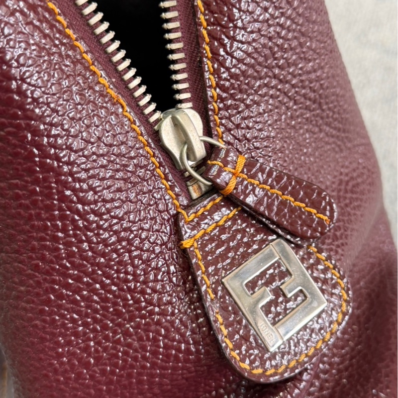 🏷️ Fendi 公事包💼-18