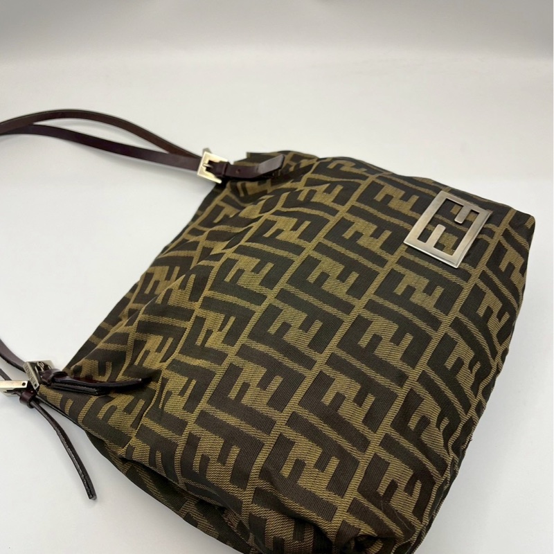 🏷️ Fendi 小號托特包-6