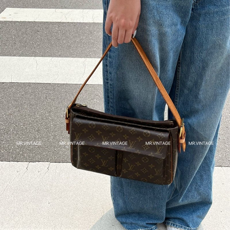 🏷️ Louis Vuitton 駱駝包-0