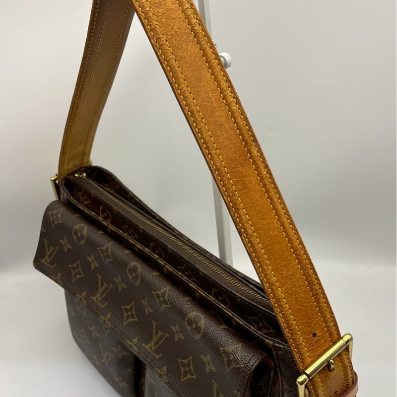 🏷️ Louis Vuitton 駱駝包-6