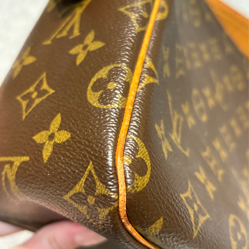 🏷️ Louis Vuitton 駱駝包-13