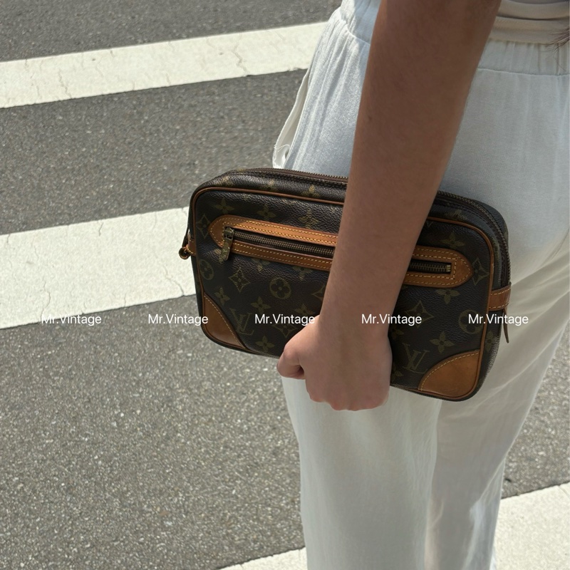 🏷️ Louis Vuitton 手拿包-1