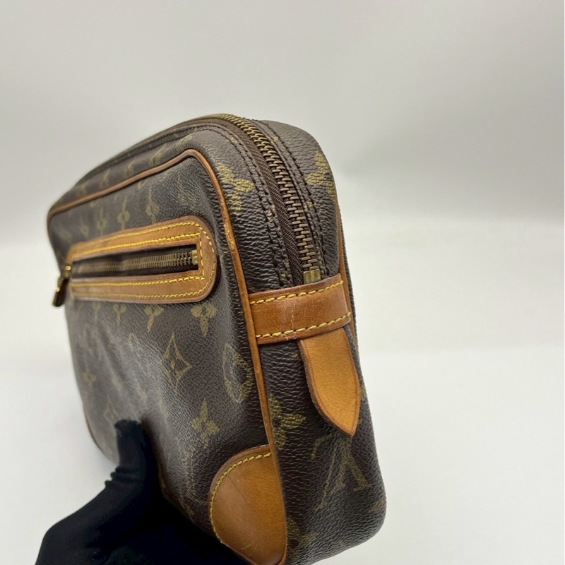 🏷️ Louis Vuitton 手拿包-3