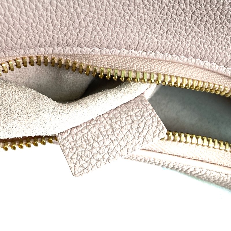 △ Celine 思琳 Pink Calfskin Teen Lulu 2 Way Bag 淡粉紅色小牛皮兩用袋 - 257017581-18