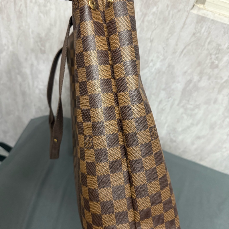 Lv 棋盤格經典中性肩背/手提包-2