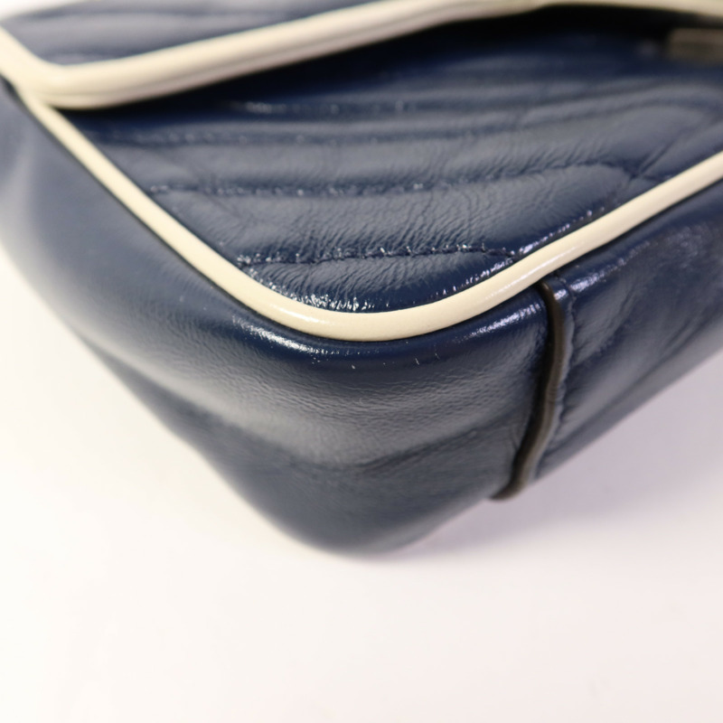 GUCCI 牛皮皮革GG Marmont Shoulder Bag銀扣鏈帶肩背袋-12