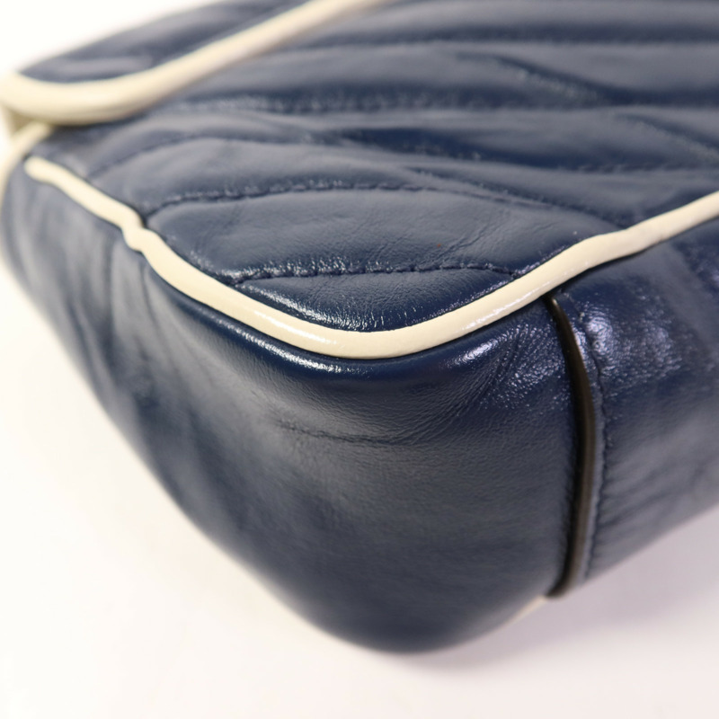 GUCCI 牛皮皮革GG Marmont Shoulder Bag銀扣鏈帶肩背袋-14