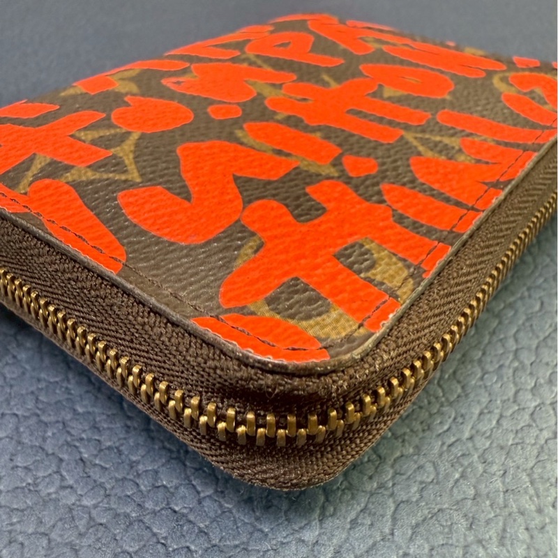 Louis Vuitton 塗鴉零錢包-11
