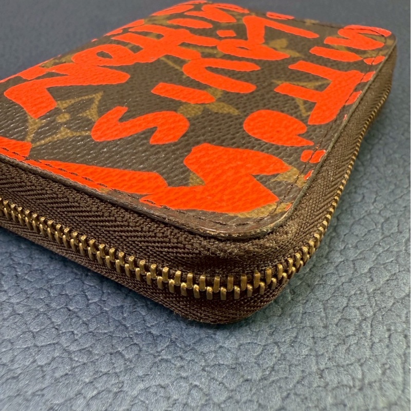 Louis Vuitton 塗鴉零錢包-18