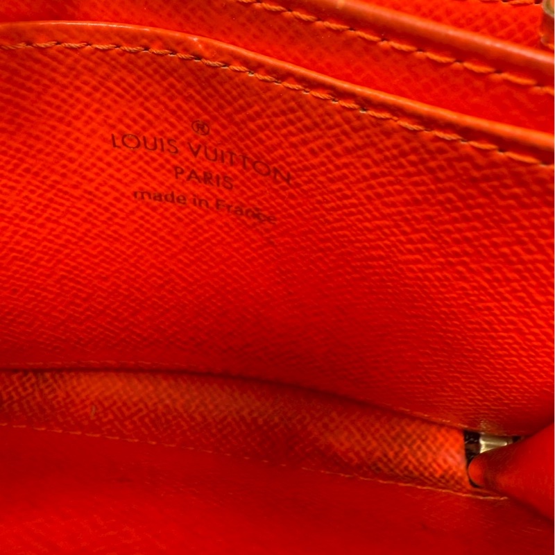 Louis Vuitton 塗鴉零錢包-32