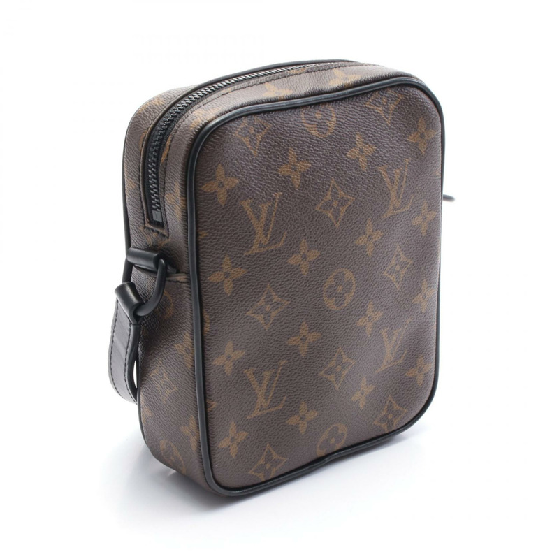 LOUIS VUITTON Christopher 穿戴式皮夾單肩包 M69404 Monogram macassar-1
