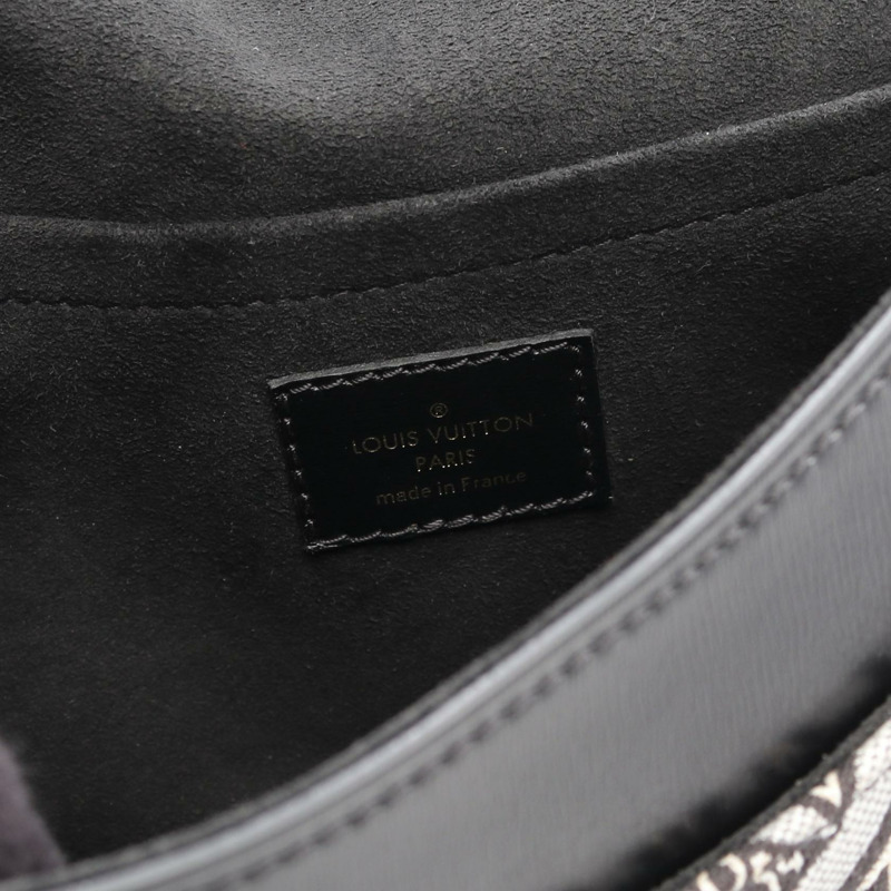 LOUIS VUITTON Neo Saumur MM 單肩包 M57488 字母提花黑白 LV-3