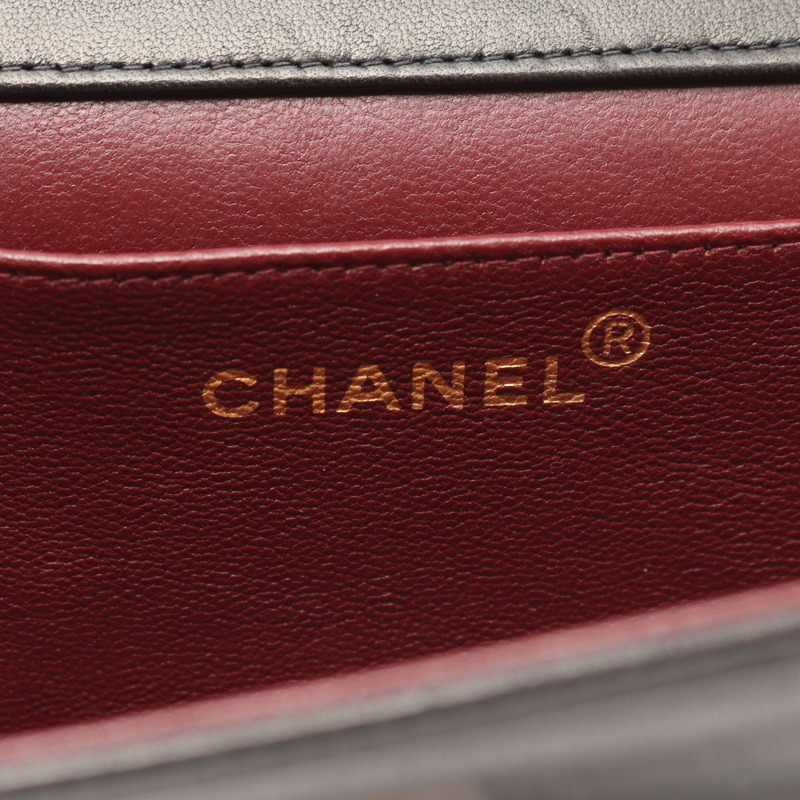 香奈兒迷你絎縫全蓋鏈條單肩背包,羊皮材質,黑色,二手,金色五金-3