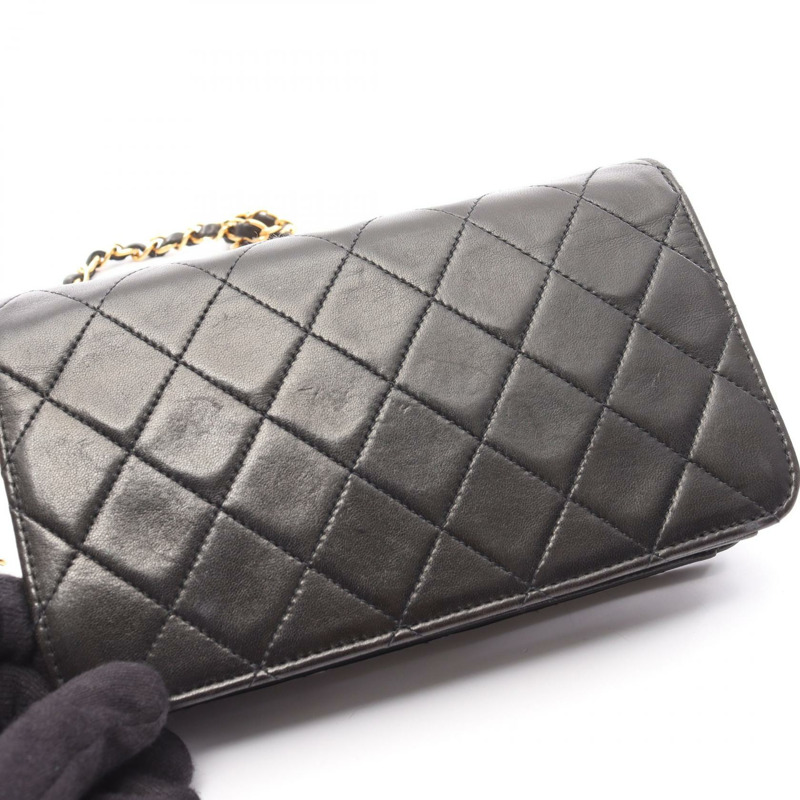 香奈兒迷你絎縫全蓋鏈條單肩背包,羊皮材質,黑色,二手,金色五金-11