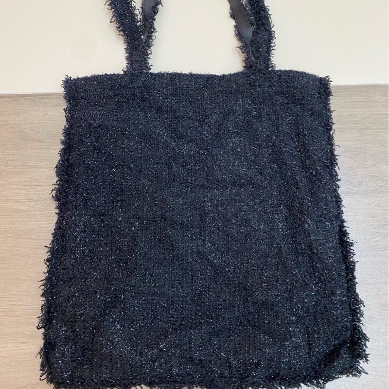 Chanel 黑銀火箭限量托特包 尺寸約36*38 24開有卡-1