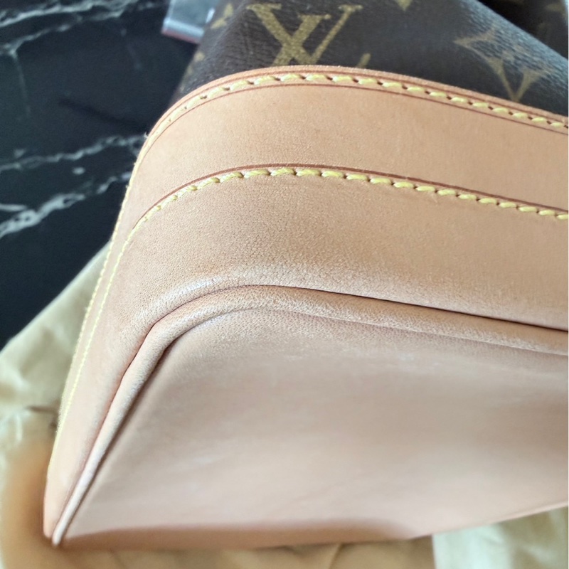 LV 經典老花水桶包 Louis Vuitton (未使用過）-45