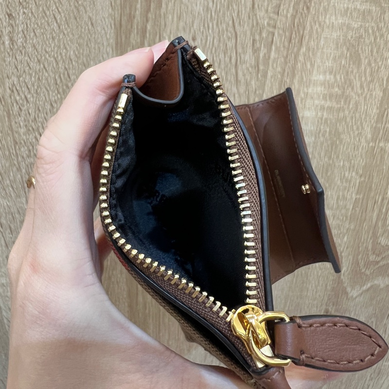 Burberry 經典格紋咖牛皮金釦三折短夾-9