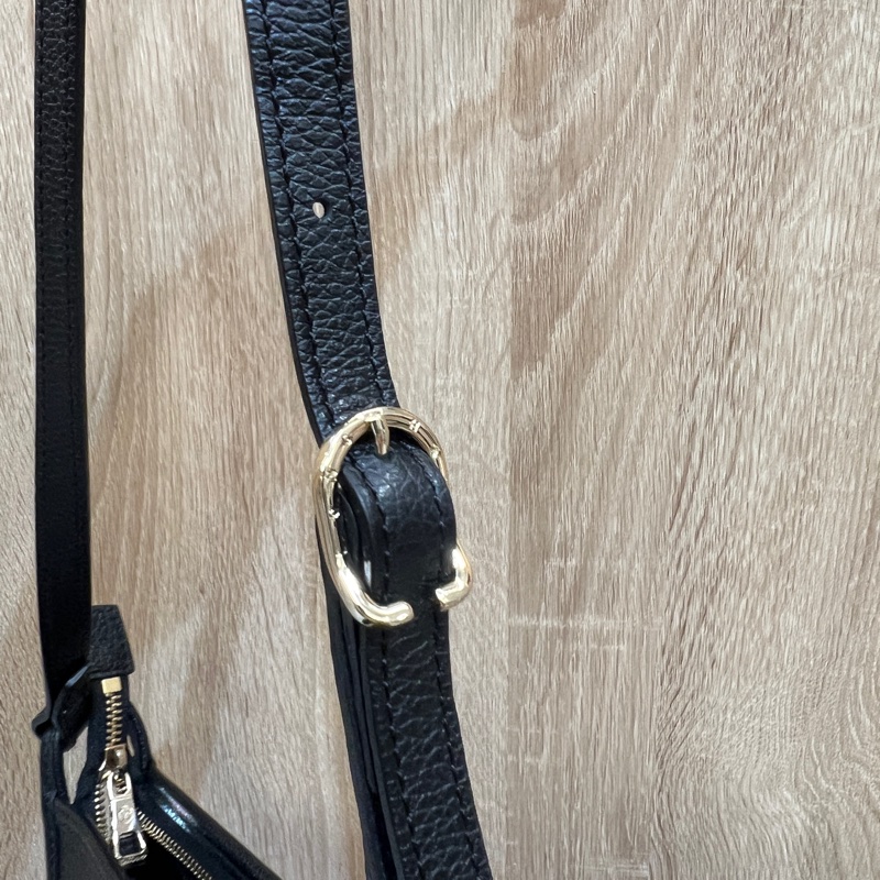 Longchamp 黑牛皮金釦Foulonne斜背包S號-11