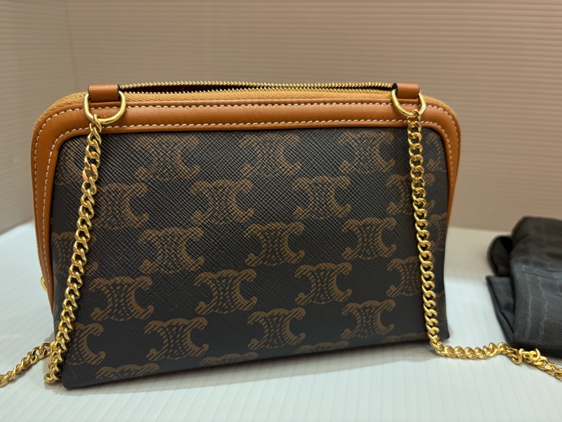 近新Celine 凱旋門 mini貝殼包-4