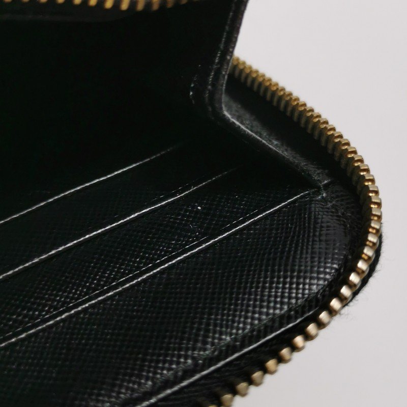 Prada 牛皮 純色 字母 Logo 錢包-9