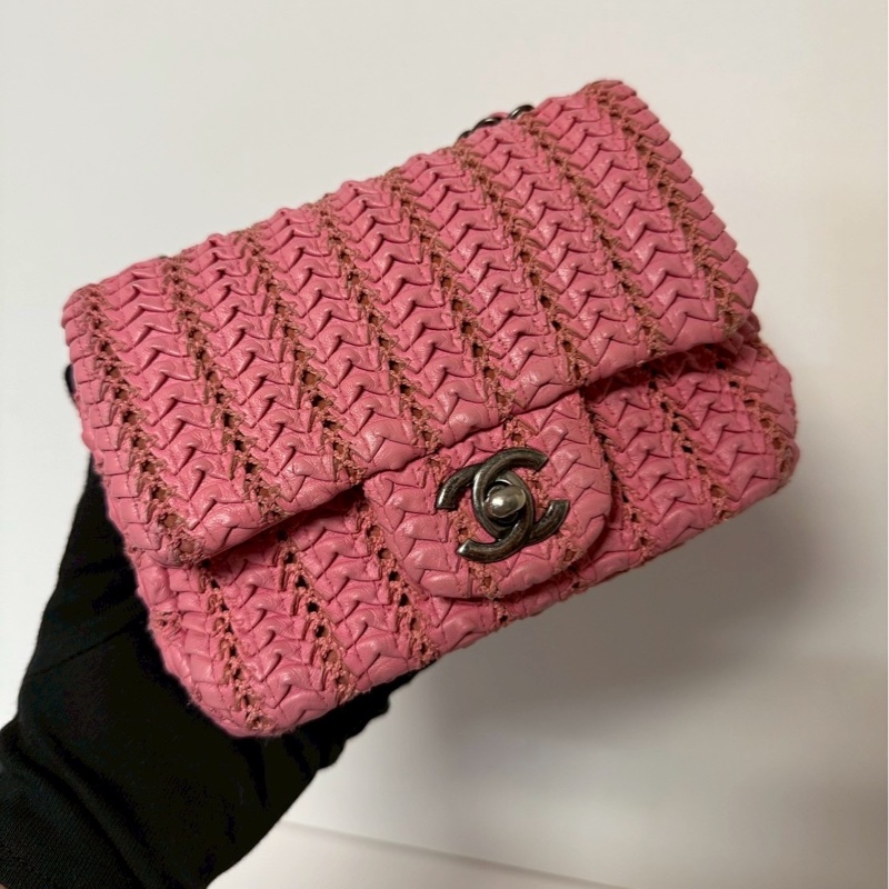 CHANEL 粉色編織小方胖包口蓋包-9