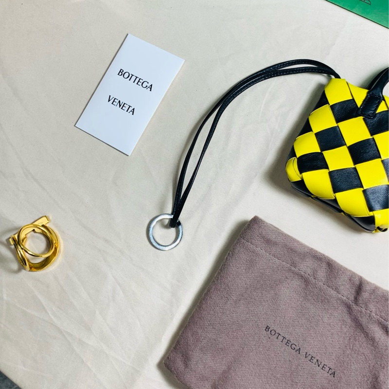 🎁全新盒裝Bottega Veneta 葆蝶家BV吊飾/鑰匙圈-7