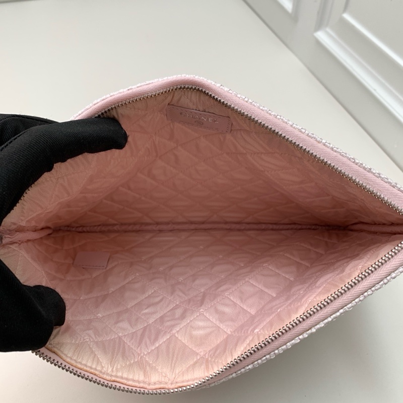 98新 CHANEL香奈兒 24開白拼粉編織手拿包-9